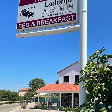 Ladonja Bb Rooms, Family Run Bed & Breakfast Rovinjsko Selo Εξωτερικό φωτογραφία