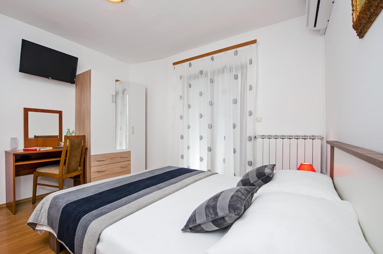 Ladonja Bb Rooms, Family Run Bed & Breakfast Rovinjsko Selo Εξωτερικό φωτογραφία