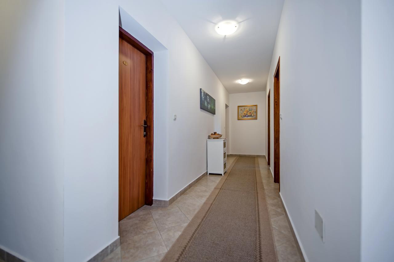 Ladonja Bb Rooms, Family Run Bed & Breakfast Rovinjsko Selo Εξωτερικό φωτογραφία