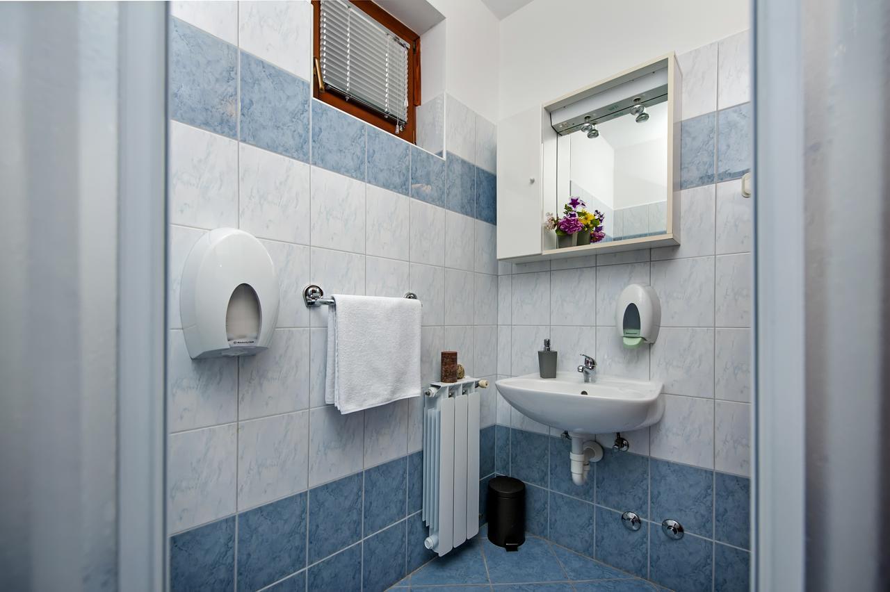 Ladonja Bb Rooms, Family Run Bed & Breakfast Rovinjsko Selo Εξωτερικό φωτογραφία