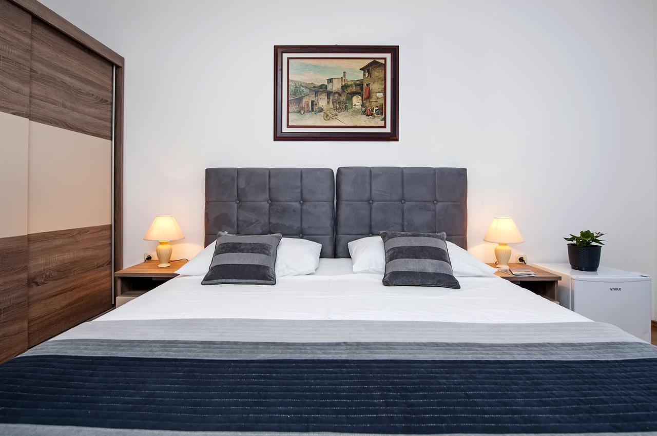 Ladonja Bb Rooms, Family Run Bed & Breakfast Rovinjsko Selo Εξωτερικό φωτογραφία