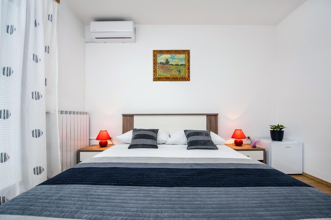 Ladonja Bb Rooms, Family Run Bed & Breakfast Rovinjsko Selo Εξωτερικό φωτογραφία